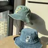 Sombrero de Pescador de Mezclilla Lavada con Oso de Dibujos Animados de Alta Calidad para Mujer, Primavera y Verano, Ala Ancha, Adelgazante de Rostro, Sombrero de Sol, Moderno