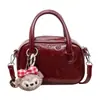 Bolsa de Mão Quadrada Pequena Fashionável Estilo Coreano para Mulheres Outono 2025 Nova Bolsa de Ombro Simples de Nicho Bolsa Transversal Casual Tendência