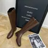 Botas planas de ciclismo marrones para mujer, nuevo estilo coreano otoño/invierno 2026, botas altas de tacón bajo para mujeres petites, botas largas adelgazantes y modernas