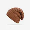Gorro de Tricô Liso de Cor Sólida para Mulheres no Inverno, Moderno e Fashion, Faz o Rosto Parecer Menor, Gorro de Lã Quente e Protetor de Orelhas
