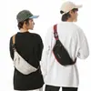Bolsa de pecho transfronteriza, bolso cruzado casual para hombre, ligero para ir al trabajo y viajar, bolso de hombro pequeño, estilo japonés de ropa de trabajo, riñonera deportiva de color liso, moderno