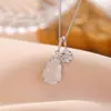 Yiluyin Prata de Lei S925 Banhado a Ouro Pingente de Cabacinha de Calcedônia Novo Estilo Chinês Elegante Corrente para Clavícula Conjunto de Colares de Prata Versátil