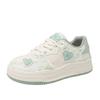 Zapatos de plataforma de nicho para mujer, bonitos, primavera 2025, nuevos, con diseño versátil, estilo Hong Kong, deportivos blancos.