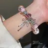 Pulseira Flor Coração com Gotejamento de Óleo Cravejada de Diamantes, Pulseira Estilo Palácio Retrô, Joia Levemente Luxuosa e de Alto Padrão para Mulheres
