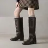Botas Retas de Perna Larga! Botas Versáteis de Couro Integral com Salto Bloco, Bico Redondo e Fivela, com Forro de Lã, Botas Longas de Salto Médio Quentes, Tendência