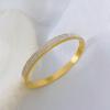 Pulsera de Acero de Titanio Yunyao Estilo Coreano de Moda con Tres Filas de Diamantes para Mujer, No se Desvanece, Lujo Ligero, Nicho, Gama Alta, Elegante, Medio Diamante, Color Dorado