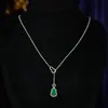 Nuevo Collar de Cadena para Clavícula de Calcedonia Verde Tallada con Forma de Calabaza, Estilo Chino, Encajable, Lujo Accesible de Gama Alta, Versátil, para Mujer