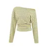 Camiseta de Manga Larga a Rayas Color Block Hombros Descubiertos Estilo Puro Deseo, Nueva Colección Otoño, Cintura Fruncida, Corte Ajustado, Corta, Top 'Hot Girl' para Mujer