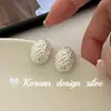 Pendientes de Alta Gama Estilo Ins Coreano Plata de Ley S925 Pendientes Sencillos con Textura Ovalada Diseño Versátil de Nicho