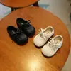 Zapatos para Bebé Niña, Zapatos Pequeños de Cuero, Zapatos de Princesa para Bebé, Temporada de Primavera y Otoño, para Niñas de 0-1 Año, Niños Pequeños de 2 Años, Primeros Zapatos para Caminar