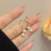 Brincos de pingente de pérola de diamante completo estilo francês Brincos femininos leves de luxo sofisticados elegantes Nicho Brincos de design exclusivo Brincos