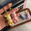 Llavero de Oso Violento Colorido Lindo y Exquisito Colgante Fresco para Llave de Coche Encanto para Bolso Muñeca de Dibujos Animados