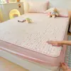 Protetor de colchão acolchoado de gaze estilo novo, impermeável, para uso doméstico, fralda à prova de urina para bebê, capa de colchão totalmente fechada, capa de cama anti-vazamento