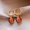 Pendientes de Perla de Caballo Rojo de Año Nuevo para Mujer, Sensación de Alta Gama, Pendientes del Nuevo Año Zodiacal 2026, Accesorios para Orejas de Otoño e Invierno