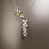 Lágrimas de la Diosa Luna Collar Vintage de Oro Cepillado con Forma de Gota de Agua con un Diseño Retro, Elegante y Lujosa Nueva Cadena para la Clavícula