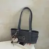 Diseño de nicho, bolso minimalista para la axila, bolso de hombro moderno y versátil para mujer, nuevo estilo 2026, bolso tipo almohada de gamuza para mujer