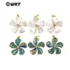 Wt-Jp403 Patrón Azul Verdoso Brillante Flor de Abulón Incrustada Zirconia Colgante Collar para Niñas Accesorios DIY