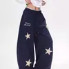 Pantalones casuales de felpa versátiles estilo americano con bordado de estrella y cintura elástica, diseño unisex, pantalones deportivos de pierna ancha, holgados y adelgazantes