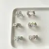 Anel Aberto de Trevo de Quatro Folhas da Sorte Exquisito com Cravação de Diamantes de Luxo Leve para Mulheres, Estilo Ins Europeu e Americano, Anel Versátil da Moda