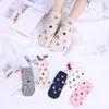 Calcetines de dibujos animados lindos 2021 calcetines para mujer primavera nuevos casuales cómodos calcetines cortos para tobillo mujer al por mayor