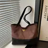 2025 Nueva Moda Bolso Cubo de Color Contrastante Bolso Estilo Retro Bolso Tote de Alta Calidad Maillard para Hombro y Mano