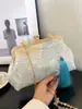 Bolso Cheongsam Bordado de Peonías Estilo Chino de Moda para Mujer Modelo Nuevo 2026 Bolso de Concha con Borla Cadena Bolso de Mano Bolso Cruzado