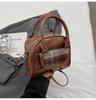 Bolso Vintage Universitario Portátil de Moda a Cuadros para Mujer 2024 Nueva Llegada Moderno Bolso Coreano de Axila Bolso Bandolera de Hombro Versátil