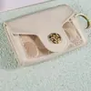 Bolsa quadrada pequena 2021 nova bolsa de celular com senso de alta qualidade combinação de cores camélia porta-moedas chaveiro envelope vermelho porta-cartão
