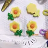 Acessórios de Tulipa Média em Resina Chaveiro DIY Ímã de Geladeira Fivela de Sapato Enfeites para Bolsa Caixa de Armazenamento Adesivos Decorativos