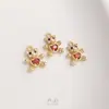 Pingente Mini Urso Coração Micro-Cravejado Zircônia Cor Dourada 14K Bracelet Colar Preserva Cor Joias Acessórios de Pingente DIY