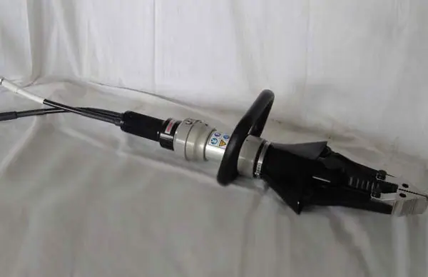便携式液压扩张器1