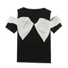 Camiseta de verano elegante de moda con escote en V y lazo de manga corta con hombros descubiertos para mujer, camiseta ajustada que combina con todo, camiseta pequeña de moda