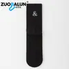 Meias Zobalen Zhujie, meias masculinas de meia-canela para primavera e outono, algodão puro, design com letras pretas e brancas, absorventes de suor e umidade, meias esportivas, atacado