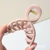 Grampo de Cabelo de Silicone com Acabamento Premium para Penteados, Presilha de Cabelo Leve de Borracha Macia Cor Sólida Estilo Tubarão, Acessório de Cabelo Simples com Textura de Borracha