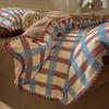 Conjunto de Cama de Algodão Puro Escovado Outono e Inverno Quatro Peças Lençóis de Cama Grossos de Algodão, Lençóis de Cama com Elástico, Capas de Edredom, Conjunto de Roupa de Cama de Três Peças