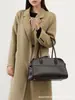 Bolso de axila con asa larga para mujer, nuevo modelo 2026, diseño liso, gran capacidad, bolso de mano para el día a día, tacto de alta gama, bolso tote de un solo hombro