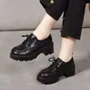 Mocasines de Cuero Suave con Suela Gruesa para Mujer 2026 Nuevo Otoño con Cordones Plataforma Suela Suave Zapatos Individuales Estilo Británico Versátiles Zapatos Pequeños de Cuero