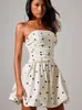 Vestido de Verão 2026 Novo Europeu e Americano Transfronteiriço para Mulheres com Estampa de Bolinhas Tomara que Caia Slim Fit Moda Tendência Hot Girl Curto