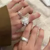 Anillos de Fuegos Artificiales Dulces y Frescos Apilables para Mujeres, Anillos Abiertos Geométricos de Doble Capa de Estrella de Onda Cepillada, Anillos de Dedo Índice de Estilo Ins de Moda