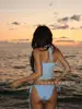 Bikini Retro Rayado Nuevo de Verano 2026 con un Ambiente Puro y Atractivo, Traje de Baño de Dos Piezas Adelgazante para Manantiales Termales para Mujer