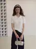 Polo de malha bege com gola polo estilo old money francês, manga curta, feminino, respirável, slim fit, acinturado, top 10634