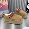 Pantuflas súper elegantes de piel sintética estilo coreano, nuevas pantuflas de algodón estilo coreano 2026 para mujer, pantuflas peludas versátiles estilo Birkenstock con suela gruesa