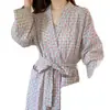 Pijama de Tecido de Algodão Imitado Estilo Japonês de Alta Qualidade para Mulheres, Novo Roupa de Dormir para Primavera e Verão, Roupa de Casa, Roupão que Pode Ser Usado Fora