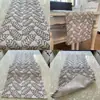 Camino de Mesa Bordado con Hilo de Plata Transfronterizo con Hoja, Tela Bordada de una Pieza para Decoración de Mesa de Café y Mueble de TV desde la Fábrica Origen