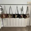 2026 Bolso de Hombro de Lunares Retro para Mujer Bolso Baguette con Hebilla de Cuero Nuevo para Otoño/Invierno Estilo Perezoso Cierre de Cremallera Bolso Pequeño de Hombro Único