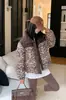 Nova Jaqueta de Penas de Algodão Color Block Tie-Dye Vintage de Inverno para Mulheres, Tamanho Pequeno, Gola Alta, Bolsos com Zíper, Casaco de Algodão Versátil Casual