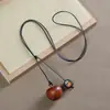 Palo de rosa Ping An Alegría Madera Maciza Tallado Creativo Manzana Bolsa Colgante Llavero Borla Collar Colgante