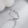 Anillo Coreano y Japonés con Forma de Corazón Hueco, Anillo Abierto de Lujo Ligero Incrustado con Diamantes, Diseño de Nicho de Moda para Mujeres, Anillo para Dedo Índice