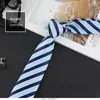 Ropa formal de negocios para hombre 7 cm corbata de mano camisa de traje cuello de vestir profesional para el trabajo accesorios en stock suministro directo
