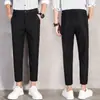 Pantalones Casuales Finos de Verano para Hombre Estilo Coreano Modernos Ajustados Acortados Pantalones Elásticos Juveniles